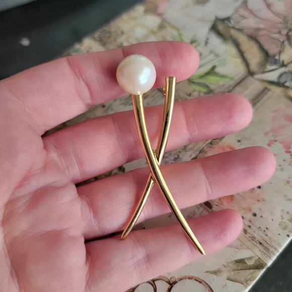Brooch Women Vintage Pin Modernist Gold Tone Pearl Abstract Sculptural Brooch - Picture 9 of 10